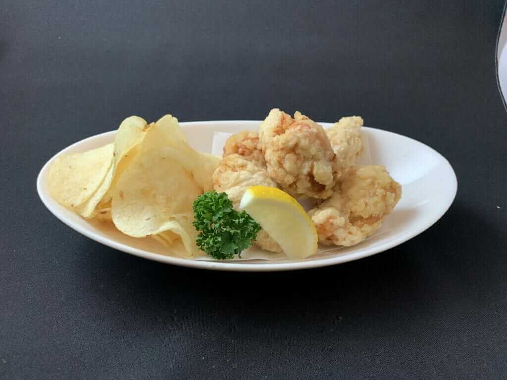 鶏唐揚げ　700円