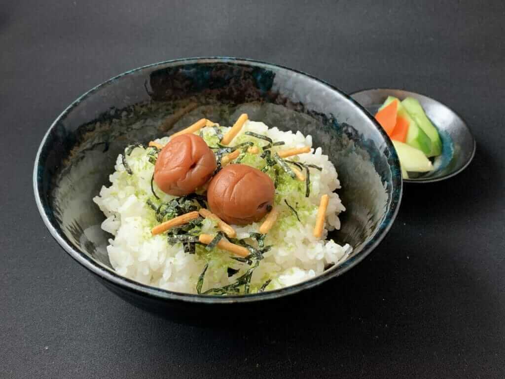 梅茶漬け　560円