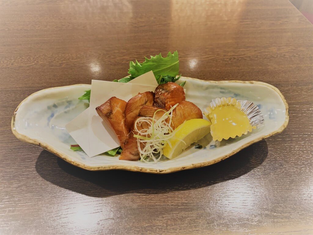 かつおの燻製　560円